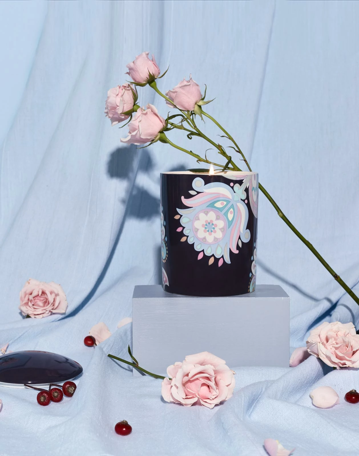 CYNTHIA ROWLEY Moonflower Ceramic Jar Candle