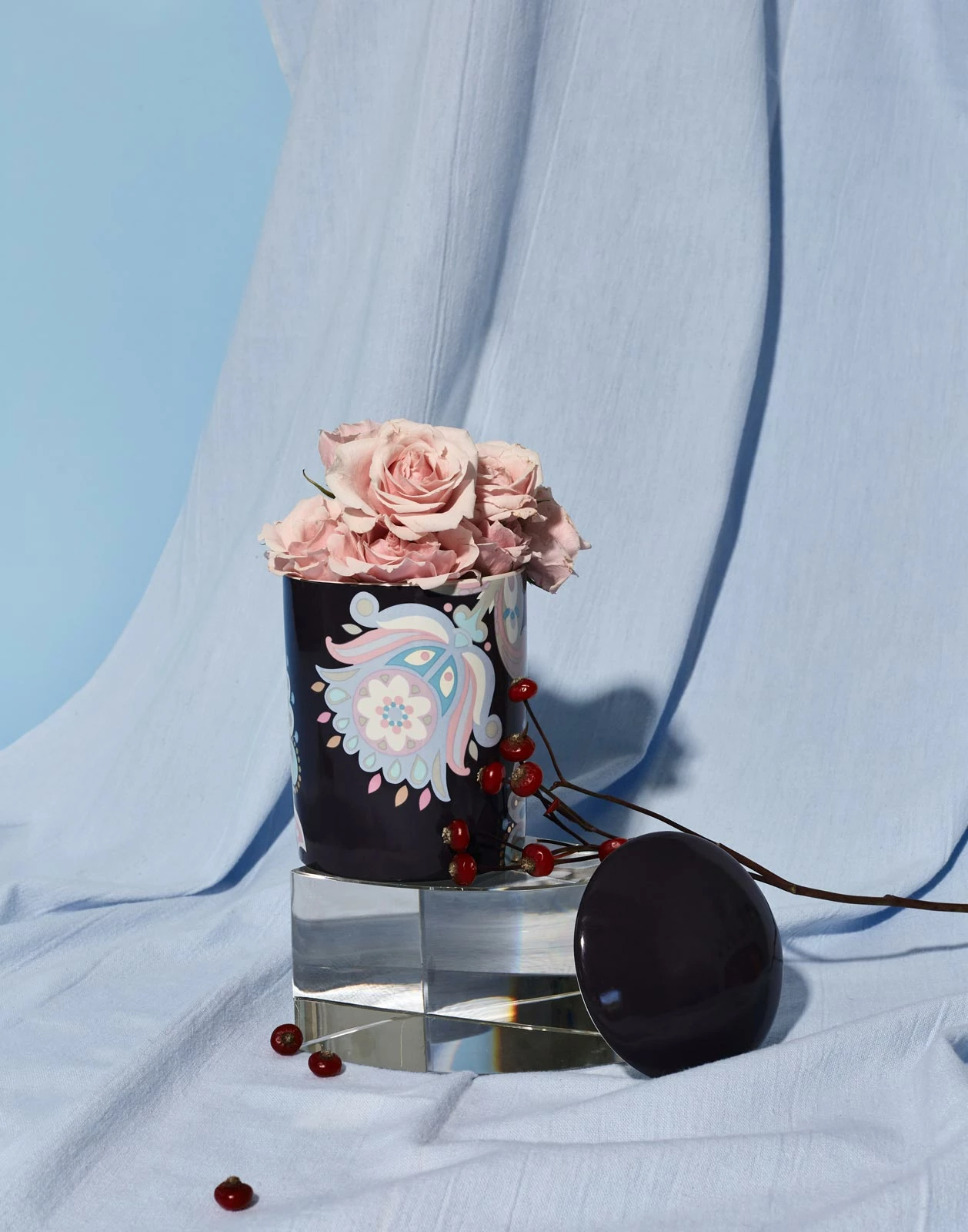 CYNTHIA ROWLEY Moonflower Ceramic Jar Candle - Image 2