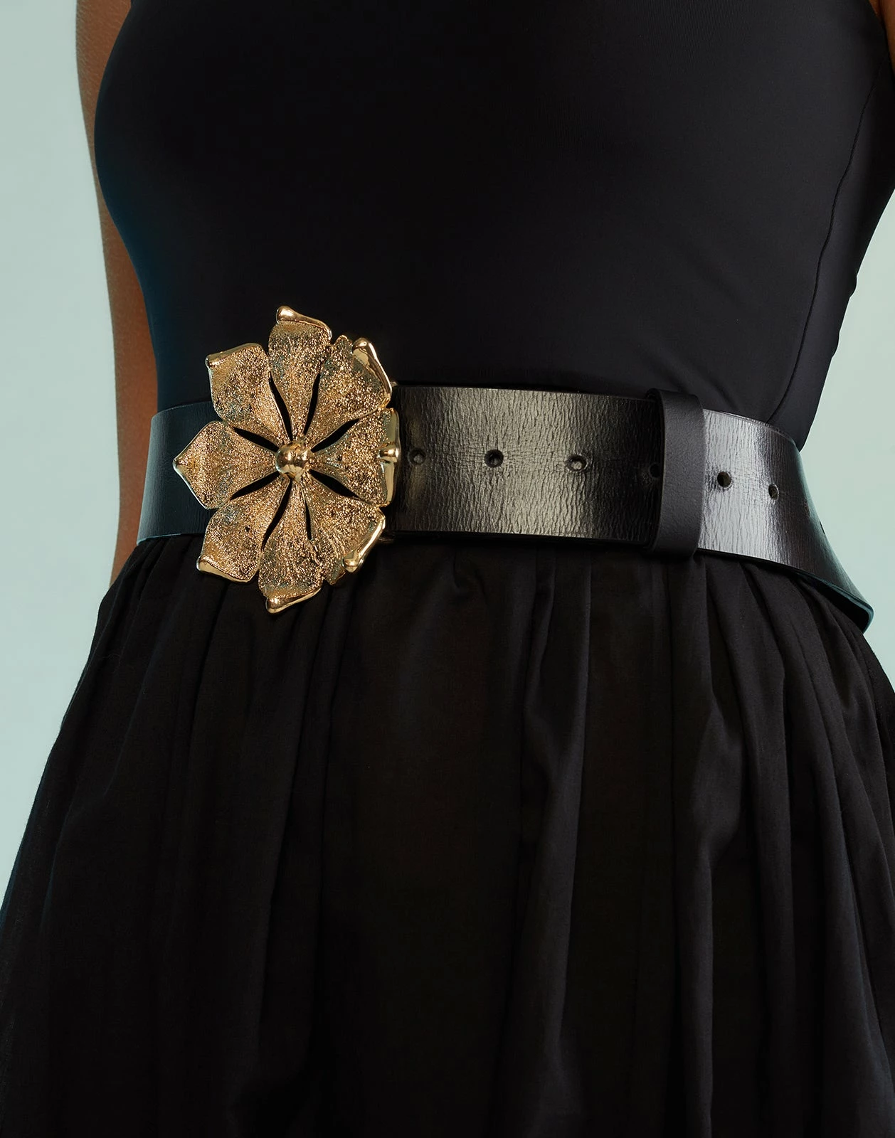 CYNTHIA ROWLEY Gold Flower Buckle Belt - Image 3